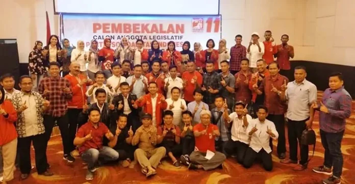 psi_sultra Ratusan Caleg PSI se-Sultra Terima Pembekalan