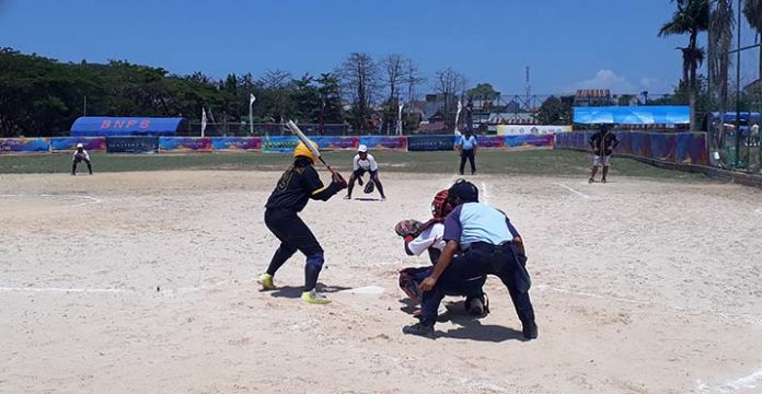 Tim Softball Putri Sultra Raih Kemenangan Pertama