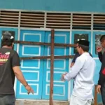 Surat Usulan PAW Ditolak, La Ode Koso Segel Ruang Kerja Sekwan Mubar Surat Usulan PAW Ditolak, La Ode Koso Segel Ruang Kerja Sekwan Mubar