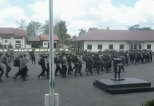 Polda Sultra Kirim 215 Personel ke Palu dan Sembako Senilai Rp500 Juta Polda Sultra Kirim 215 Personel ke Palu dan Sembako Senilai Rp500 Juta