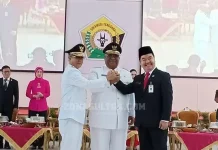 Teguh Setyabudi Resmi Serahkan Jabatan Gubernur ke Ali Mazi Teguh Setyabudi Resmi Serahkan Jabatan Gubernur ke Ali Mazi
