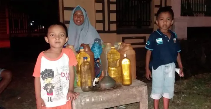 Ular Piton Sepanjang 3 Meter Gegerkan Warga Kota Raha