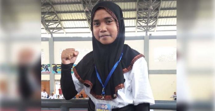 Indriani Nurfatima, pesilat putri asal Sulawesi Tenggara (Sultra)