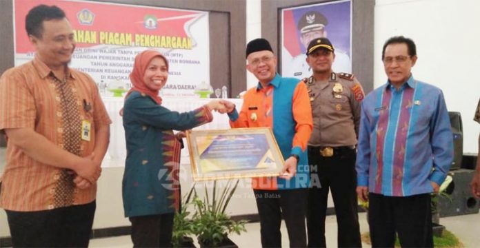 Lima Kali WTP, Pemda Bombana dapat Penghargaan Mentri Keuangan