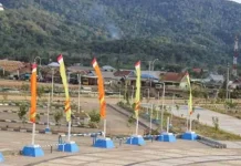 RTH Motif Tenun Bombana Bakal Dibangun, Pemda Siapkan Dana Rp 4,5 Miliar Ruang Terbuka Hikau (RTH) Kabupaten Bombana saat ini tengah dirancang menggunakan corak batik