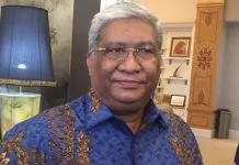 Ali Mazi Ancam Copot Pejabat yang Terlibat OTT Sekdis Dikbud Sultra Gubernur Sulawesi Tenggara (Sultra) Ali Mazi