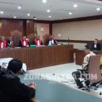 Suap Wali Kota Kendari, ADP-Asrun Dituntut 8 Tahun Penjara dan Denda Setengah Miliar Suap Kota Kendari, ADP-Asrun Dituntut 8 Tahun Penjara dan Denda Setengah Miliar