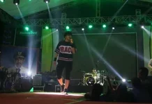 Band Gigi dan Tiga Artis Nasional Meriahkan HUT Kota Baubau Band Gigi dan Tiga Artis Nasional Meriahkan HUT Kota Baubau