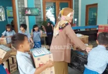 Yayasan Lazuardi Ibnu Sina Kendari Salurkan Bantuan ke Palu Yayasan Lazuardi Ibnu Sina Kendari Salurkan Bantuan ke Palu