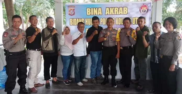 Polres Kolut Bina Akrab dengan Insan Pers