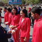 Gubernur Sultra Serahkan Bonus Atlet Asian Games Gubernur Sultra Serahkan Bonus Atlet Asian Games