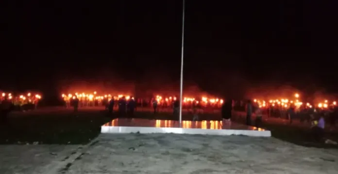 Peringati Hari Sumpah Pemuda, KNPI Mubar Gelar Parade 1001 Obor