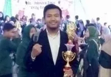 Mahasiswa IAIN Kendari Juarai Lomba Public Speaking English Expo UHO Mahasiswa IAIN Kendari Juarai Lomba Public Speaking English Expo UHO