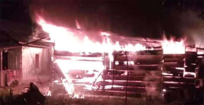 Kebakaran Rumah di Kolut Nyaris Menewaskan Satu Keluarga