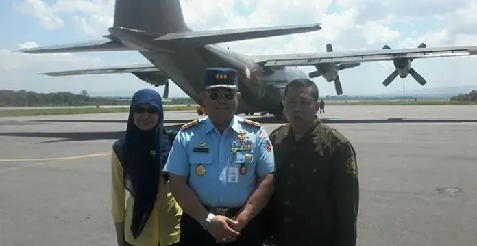 Pesawat Hercules Angkut 10,3 Ton Logistik dari Sultra ke Palu