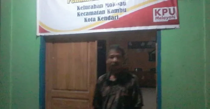 Rumah Habis Terbakar, Keluarga Ini Terpaksa Tinggal di Kantor Kelurahan