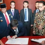 Kerjasama Sektor SDA, Pemprov Sultra Teken MoU dengan Perusahaan Asal Cina Kerjasama Sektor SDA, Pemprov Sultra Teken MoU dengan Perusahaan Asal Cina