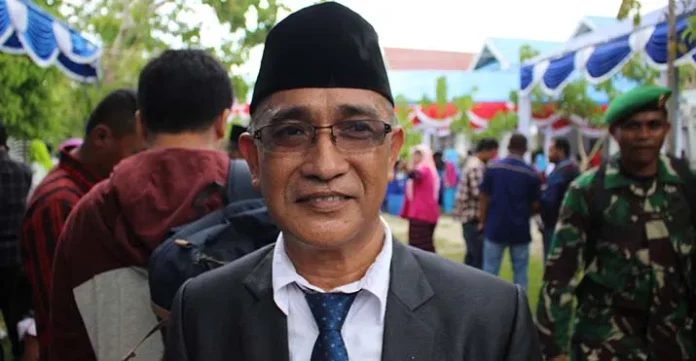 muliadin_wakatobi Kepala Dinas Kesehatan (Dinkes) Wakatobi Muliaddin