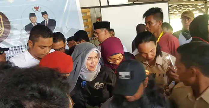 2019 Ganti Presiden Hingga Teriakan Takbir Dikumandangkan Neno Warisman di Kendari