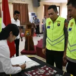 114 Peserta Tes CPNS Polda Tanda Tangani Pakta Integritas 114 Peserta Tes CPNS Polda Tanda Tangani Pakta Integritas
