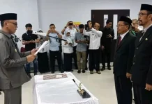 Kadis Kesbangpol dan Asisten 1 Pemda Kolut Berganti Kadis Kesbanpol dan Asistean 1 Pemda Kolut Berganti