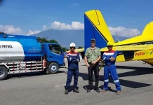 Pertamina Gunakan Pesawat Air Tracktor Salurkan 4.000 Liter Solar ke Palu