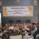 Jelang Pilkades, Polres Bombana Bersama Calon Kades Gelar Deklarasi Damai Jelang Pilkades, Polres Bombana Bersama Calon Kades Gelar Deklarasi Damai