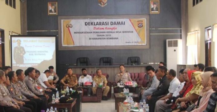 Jelang Pilkades, Polres Bombana Bersama Calon Kades Gelar Deklarasi Damai