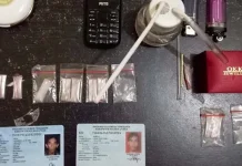 Polisi Bekuk Dua Warga Watunohu Kolut Saat Pesta Sabu Polisi Bekuk Dua Warga Watunohu Kolut Saat Pesta Sabu