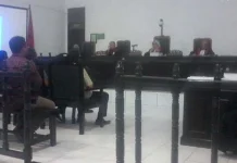 Hadirkan 6 Saksi, Sidang Kasus Agus Feisal Berlangsung 6 Jam Hadirkan 6 Saksi, Sidang Kasus Agus Feisal Berlangsung 6 Jam