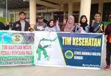 STIKES Mandala Waluya Kirim Tim Medis ke Sulteng Sekolah Tinggi Ilmu Kesehatan (STIKES) Mandala Waluya Kendari