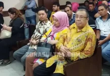 Jelang Tuntutan, Simpatisan Asrun-ADP Penuhi Ruang Sidang Tipikor Jelang Tuntutan, Simpatisan Asrun-ADP Penuhi Ruang Sidang Tipikor
