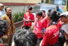 Peduli Sulteng, USN Kolaka Salurkan Bantuan Rp.300 Juta Peduli Sulteng, USN Kolaka Salurkan Bantuan Rp.300 Juta