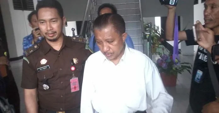 yd Kejari Tahan Pejabat Dinas Pertanian dan kehutanan Kota Kendari Terkait Dugaan Korupsi