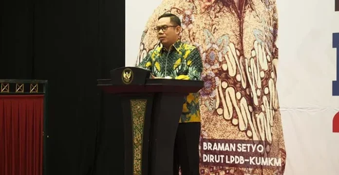 Direktur Pembiayaan Syariah LPDB KUMKM Jaenal Aripin