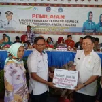 Dukung P2WKSS di Kolaka, ANTAM Bantu Bedah Rumah Tak Layak Huni Dukung P2WKSS di Kolaka, ANTAM Bantu Bedah Rumah Tak Layak Huni