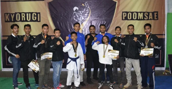 atlet_taekwondo_uho UHO Raih Dua Medali Emas di Kejuaraan Taekwondo UIN Alauddin Cup