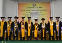 UHO Kembali Kukuhkan Dua Guru Besar UHO Kembali Kukuhkan Dua Guru Besar