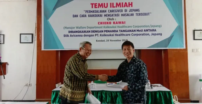 Kenalkan Program Caregiver, ITK Avicena Kendari Teken MoU dengan Perusahaan Jepang