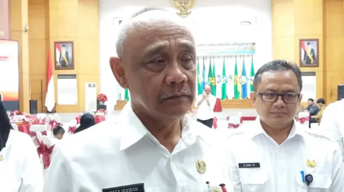 Dirjen Bina Pemerintahan Desa Kemendagri Nata Irawan