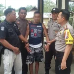 Diduga Gangguan Jiwa, Pria di Konsel Ini Tebas Dua Tetangganya Diduga Gangguan Jiwa, Pria di Konsel Ini Tebas Dua Tetangganya