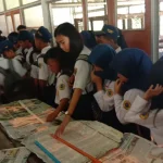 SMPN 9 Kendari Perkenalkan Siswanya Budi Daya Peternakan di UHO SMPN 9 Kendari Perkenalkan Siswanya Budi Daya Peternakan di UHO