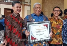 RSUD Bahteramas Terima Penghargaan Pelayan Prima MenPAN RB