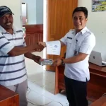 Relawan Pengawas Perairan Konut Dapat Bantuan Ponsel Android Relawan Pengawas Perairan Konut Dapat Bantuan Ponsel Android