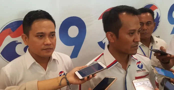 Kiri :Ketua DPW Perindo Sultra Jaffray Bittikaka, Kanan Sekjen DPP Perindo: Ahmad Rofiq