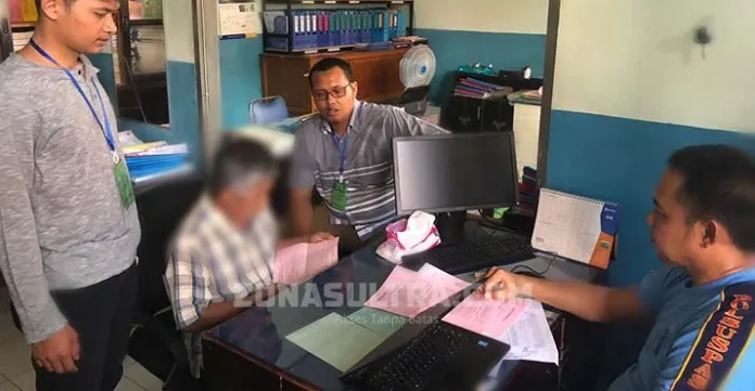 pomontoro_bombana Korupsi ADD, Kades Pomontoro Bombana Ditahan di Rutan Kendari