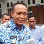 Tak Berkantor, Tiga PNS di Mubar Bakal Disanksi Bupati Muna Barat (Mubar) La Ode M Rajiun Tumada