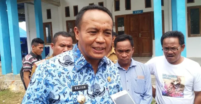 Bupati Muna Barat (Mubar) La Ode M Rajiun Tumada