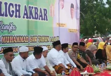 Tabligh Akbar, Ali Mazi : Terima Kasih Atas Kepercayaan Masyarakat Buton Tabligh Akbar, Ali Mazi : Terima Kasih Atas Kepercayaan Masyarakat Buton