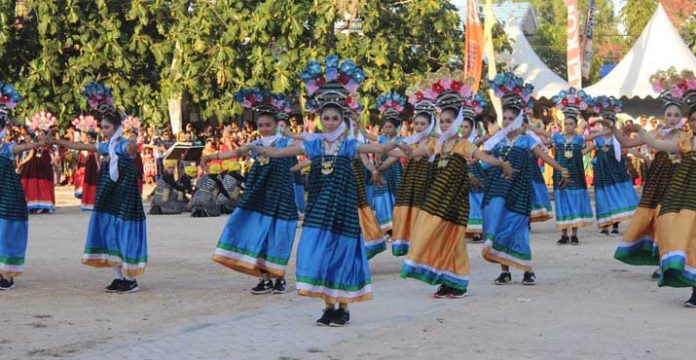 Kansoda'a dan Sejumlah Atraksi Budaya Memeriahkan Wakatobi Wave 2018